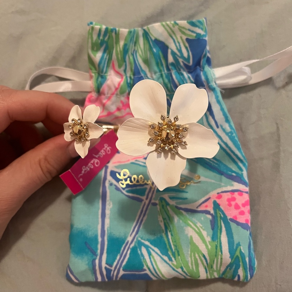 NWT Lilly Pulitzer Orchid Bracelet and Gift Bag